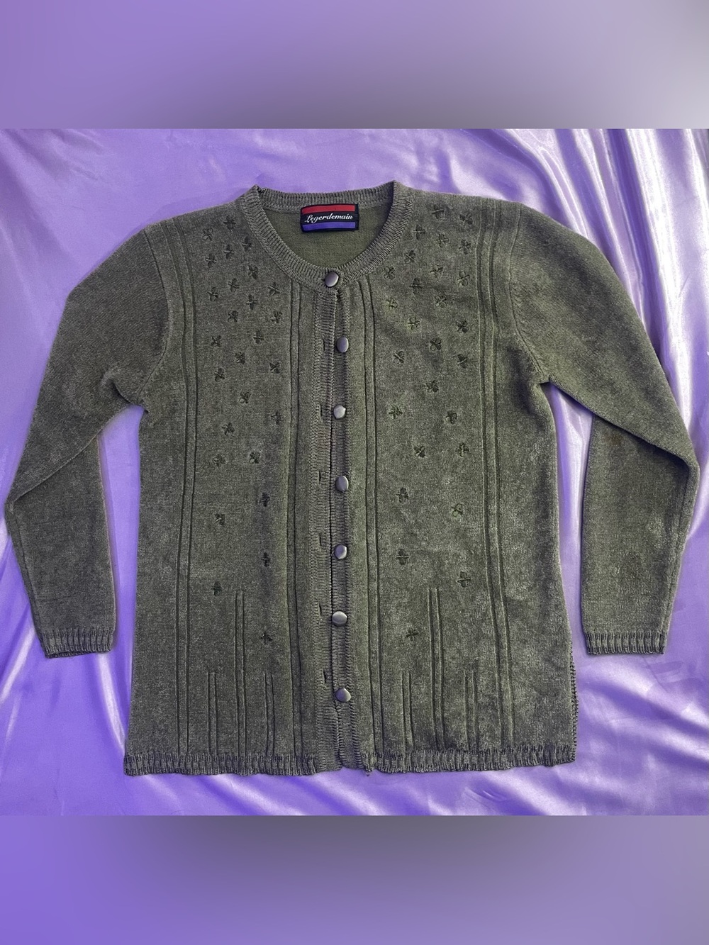 Vntg Fairy Grunge Olive Knit Cardigan w side slits Floral Embroidery whimsigoth